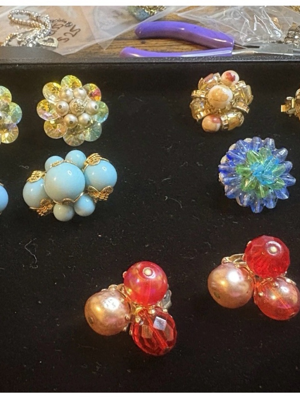 5 pairs of clip on earrings Hobe, Vendome, Vogue, Joan Rivers